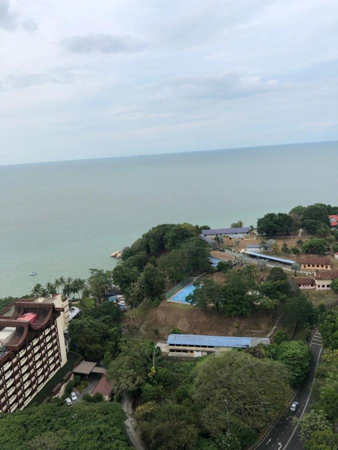 Beach Resort Home Stay Sri Sayang Apartment Batu Ferringhi 2Bedroom Luaran gambar