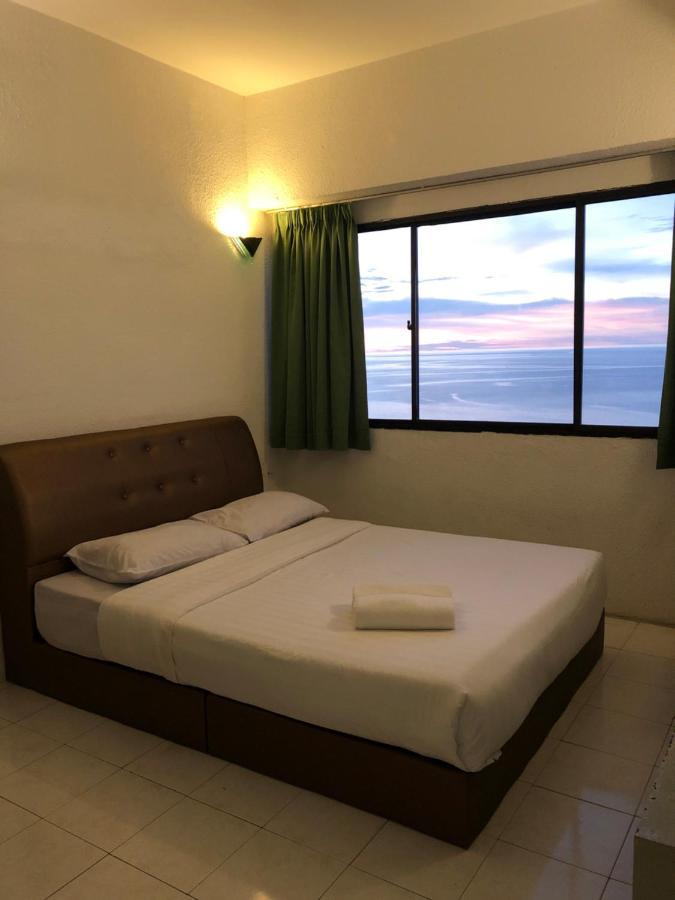 Beach Resort Home Stay Sri Sayang Apartment Batu Ferringhi 2Bedroom Luaran gambar